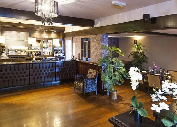 Premier Premier East